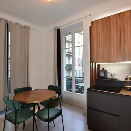 Signature Meyerbeer Apartament